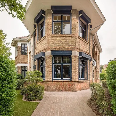 Fantasio Villa De Panne